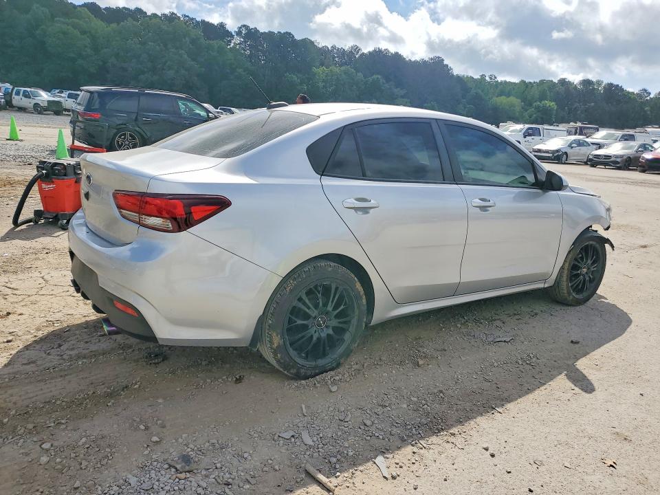 2020 Kia Rio მანქანა იყიდება აუქციონზე, vin: 3KPA24AD8LE298557, აუქციონის ნომერი: 49753006