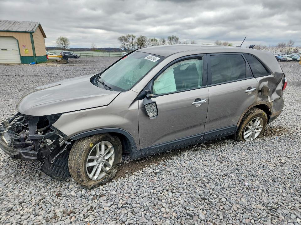 Продажа на аукционе авто 2015 Kia Sorento, vin: 5XYKT3A6XFG565394, номер лота: 49093946