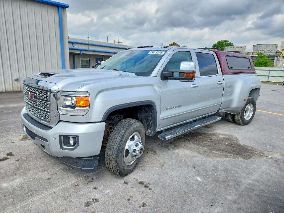 49717216 :رقم المزاد ، 1GT42YEY1JF103788 vin ، 2018 Gmc Sierra مزاد بيع