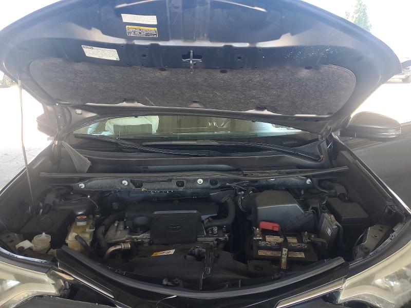 2018 Toyota Rav4 მანქანა იყიდება აუქციონზე, vin: JTMYFREV8JD116471, აუქციონის ნომერი: 51536306