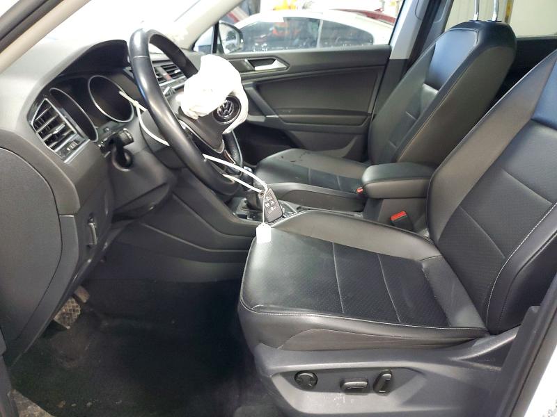 48994666 :رقم المزاد ، 3VV2B7AX0JM184718 vin ، 2018 Volkswagen Tiguan مزاد بيع