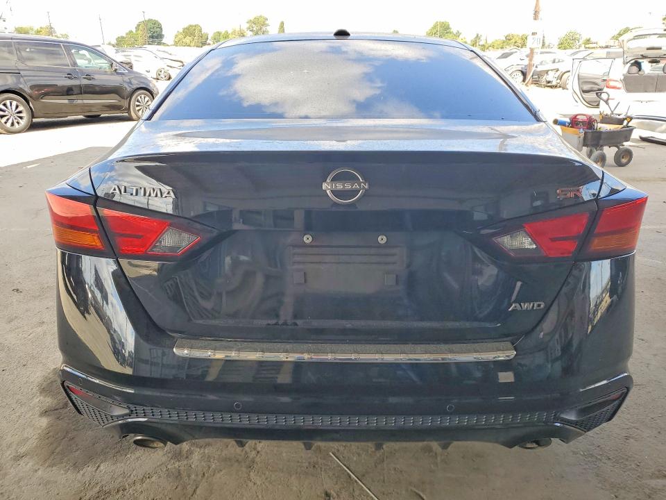 51173926 :رقم المزاد ، 1N4BL4CW1PN362347 vin ، 2023 Nissan Altima مزاد بيع