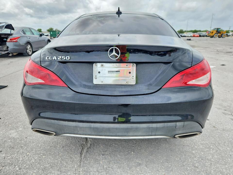 48302636 :رقم المزاد ، WDDSJ4EB6KN708630 vin ، 2019 Mercedes-benz Cla مزاد بيع
