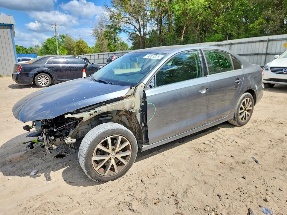 49113186 :رقم المزاد ، 3VWB67AJ0HM298398 vin ، 2017 Volkswagen Jetta مزاد بيع