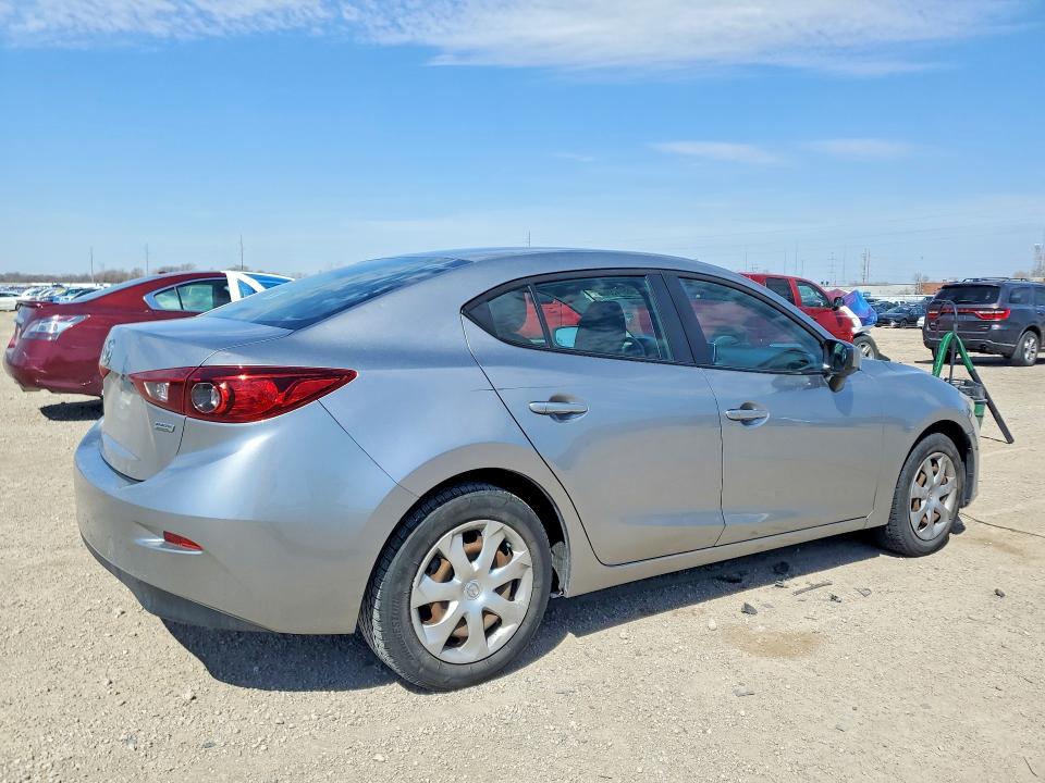 48974596 :رقم المزاد ، 3MZBM1U75FM174448 vin ، 2015 Mazda 3 مزاد بيع