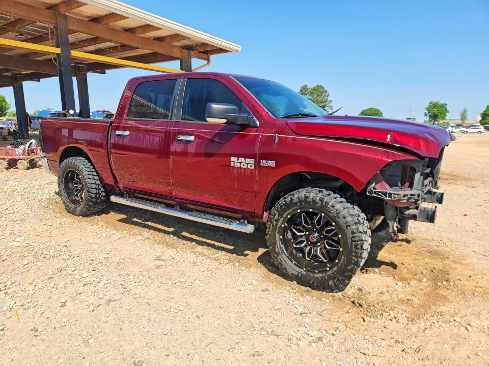 48419286 :رقم المزاد ، 1C6RR6LT5GS355385 vin ، 2016 Ram 1500 مزاد بيع