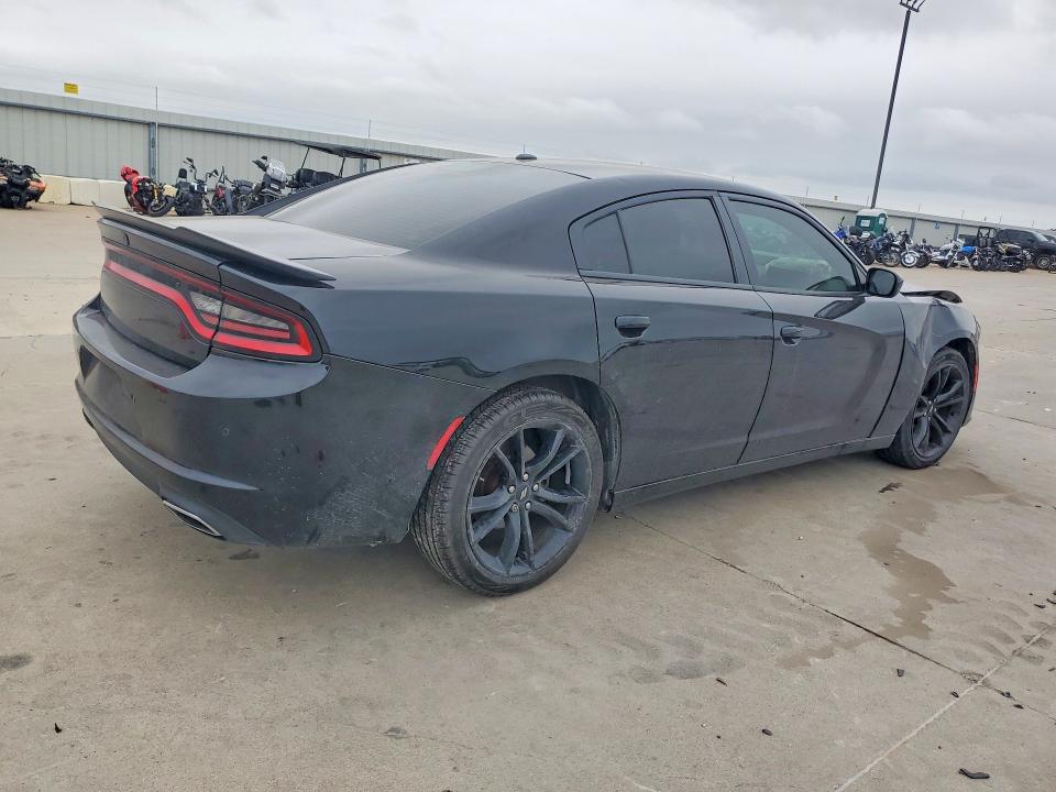 51813806 :رقم المزاد ، 2C3CDXBGXJH186202 vin ، 2018 Dodge Charger مزاد بيع