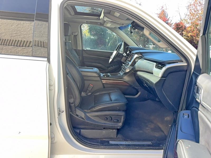 Продажа на аукционе авто 2019 Gmc Yukon Xl, vin: 1GKS2GKC2KR289548, номер лота: 49002296