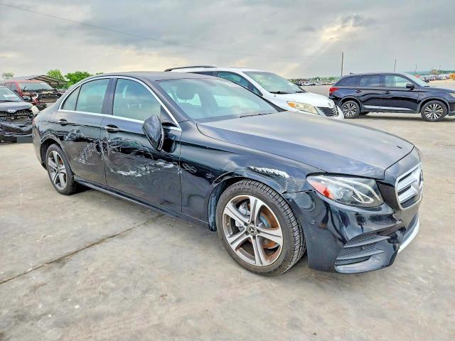 Aukcja sprzedaży 2019 Mercedes-benz E, vin: WDDZF4JB8KA670542, numer aukcji: 51196726