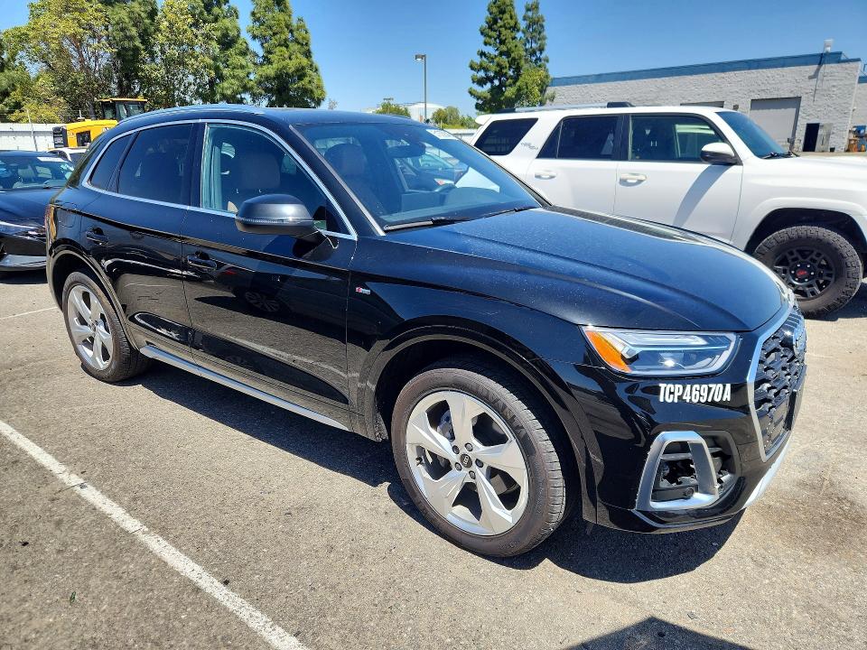 Продаж на аукціоні авто 2022 Audi Q5, vin: WA1EAAFY8N2069093, номер лоту: 51035546