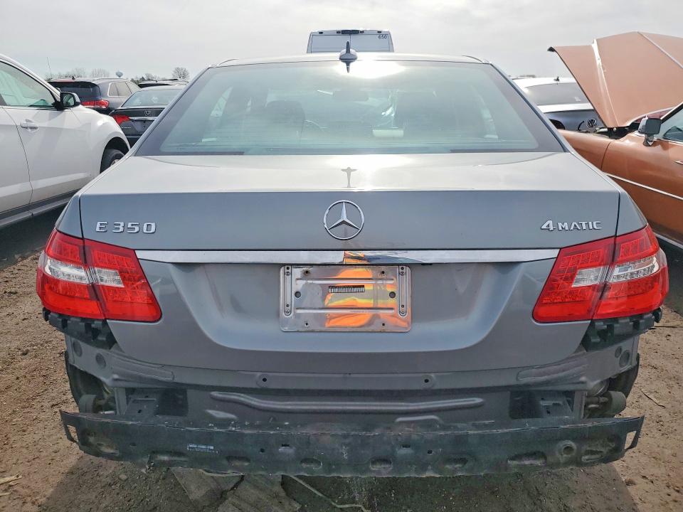 Продаж на аукціоні авто 2011 Mercedes-benz E, vin: WDDHF8HB4BA365256, номер лоту: 49795586