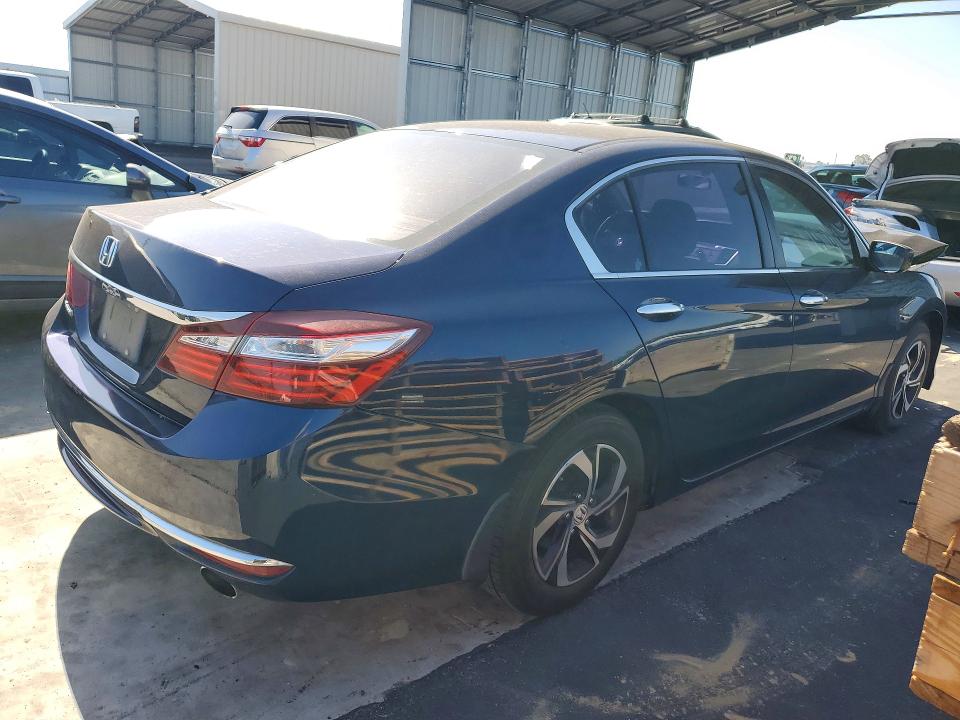 51356766 :رقم المزاد ، 1HGCR2F31HA233182 vin ، 2017 Honda Accord مزاد بيع