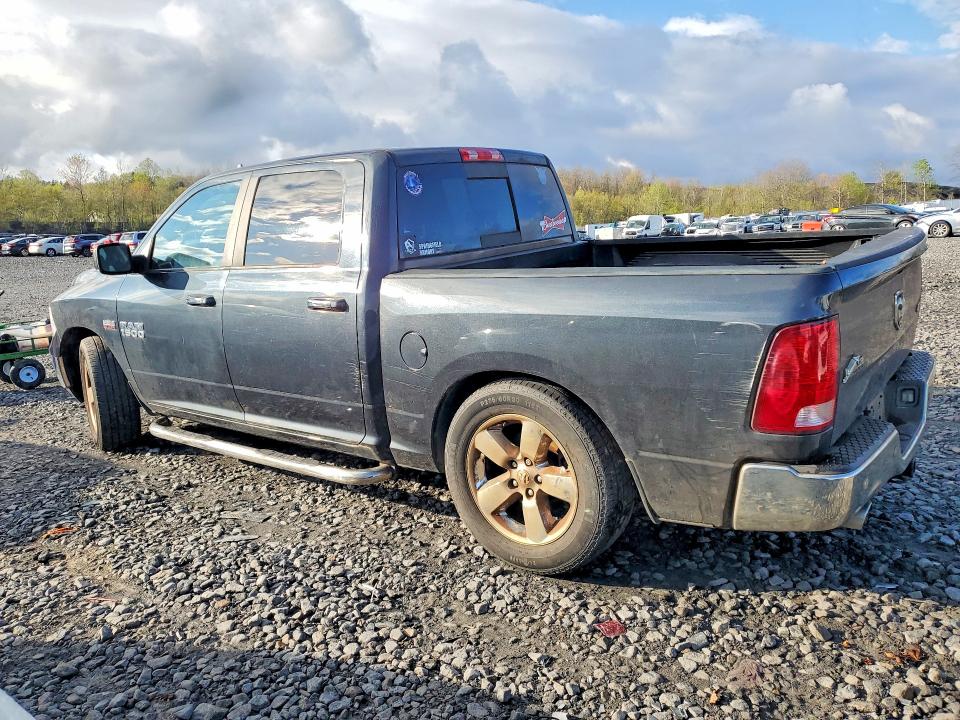 50459706 :رقم المزاد ، 3C6RR7LT2JG197348 vin ، 2018 Ram 1500 مزاد بيع