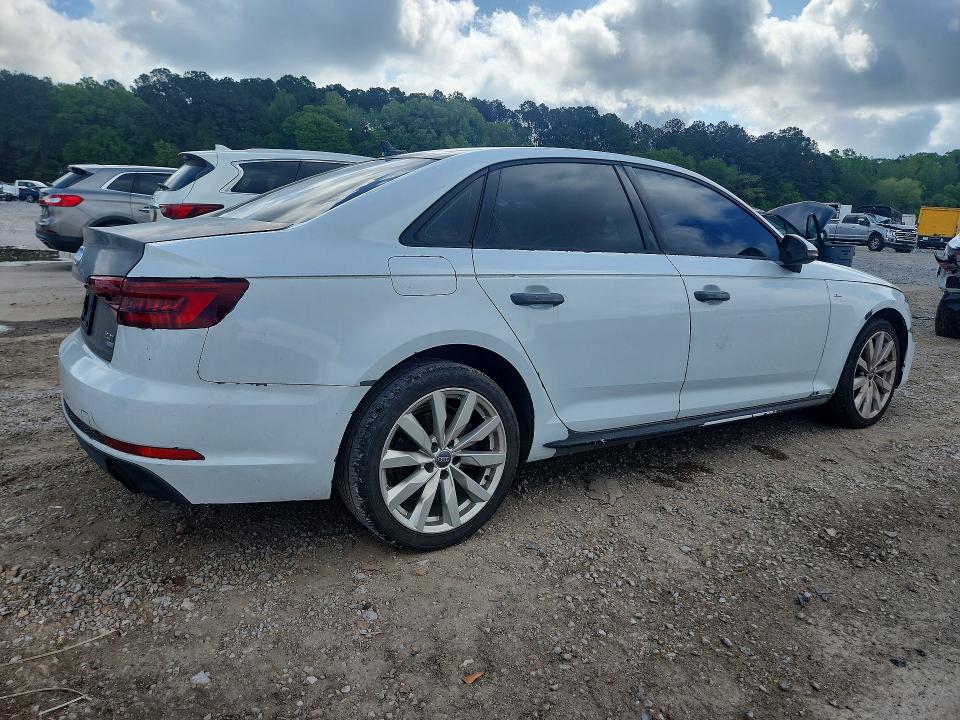 Продажа на аукционе авто 2018 Audi A4, vin: WAUKMAF4XJA219831, номер лота: 48227726