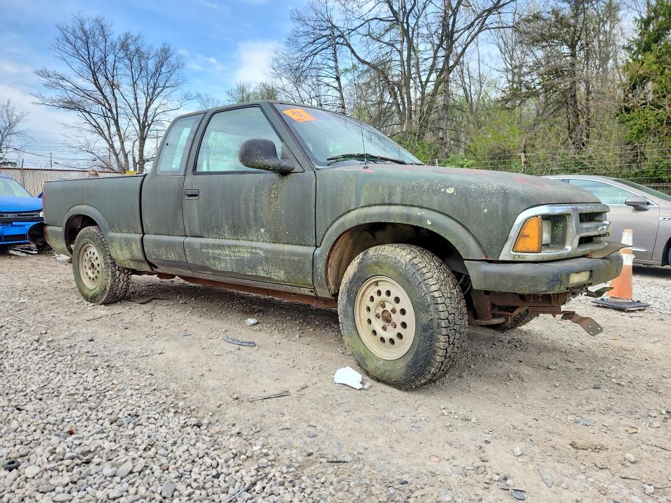 1996 Chevrolet S Truck მანქანა იყიდება აუქციონზე, vin: 1GCCT19W1TK186755, აუქციონის ნომერი: 54616106