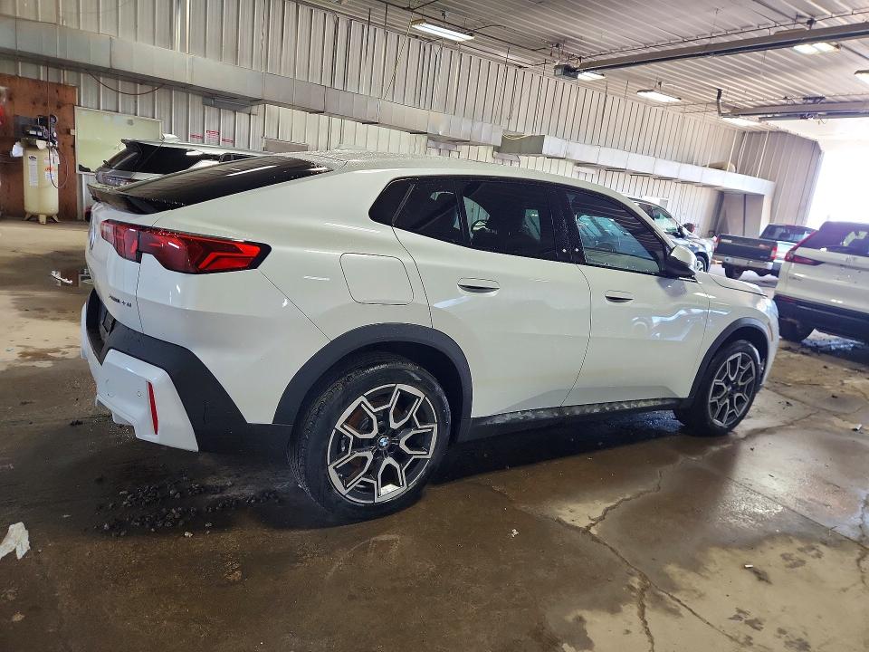 51555906 :رقم المزاد ، WBX63GM08T5629861 vin ، 2026 Bmw X2 مزاد بيع