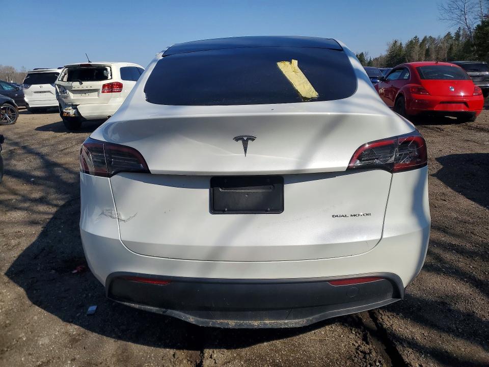 2023 Tesla Model Y მანქანა იყიდება აუქციონზე, vin: 7SAYGAEEXPF642801, აუქციონის ნომერი: 48622446
