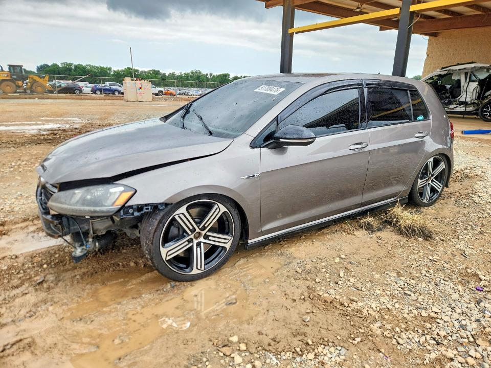 51709476 :رقم المزاد ، WVWUF7AU8GW090175 vin ، 2016 Volkswagen Golf R مزاد بيع