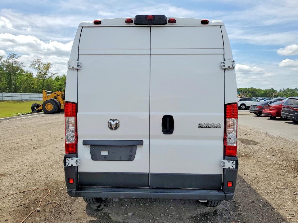 49815586 :رقم المزاد ، 3C6LRVDG1PE595943 vin ، 2023 Ram Promaster 2500 مزاد بيع