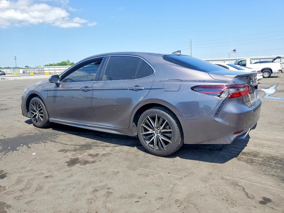 Продаж на аукціоні авто 2021 Toyota Camry, vin: 4T1T11AK8MU577689, номер лоту: 49769776