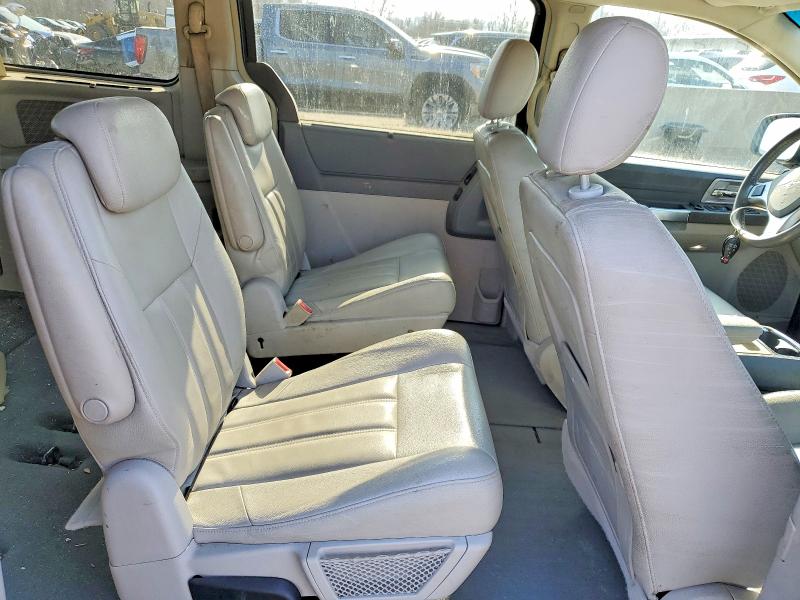 Продаж на аукціоні авто 2008 Chrysler Town & Country, vin: 2A8HR54P88R762841, номер лоту: 49251556