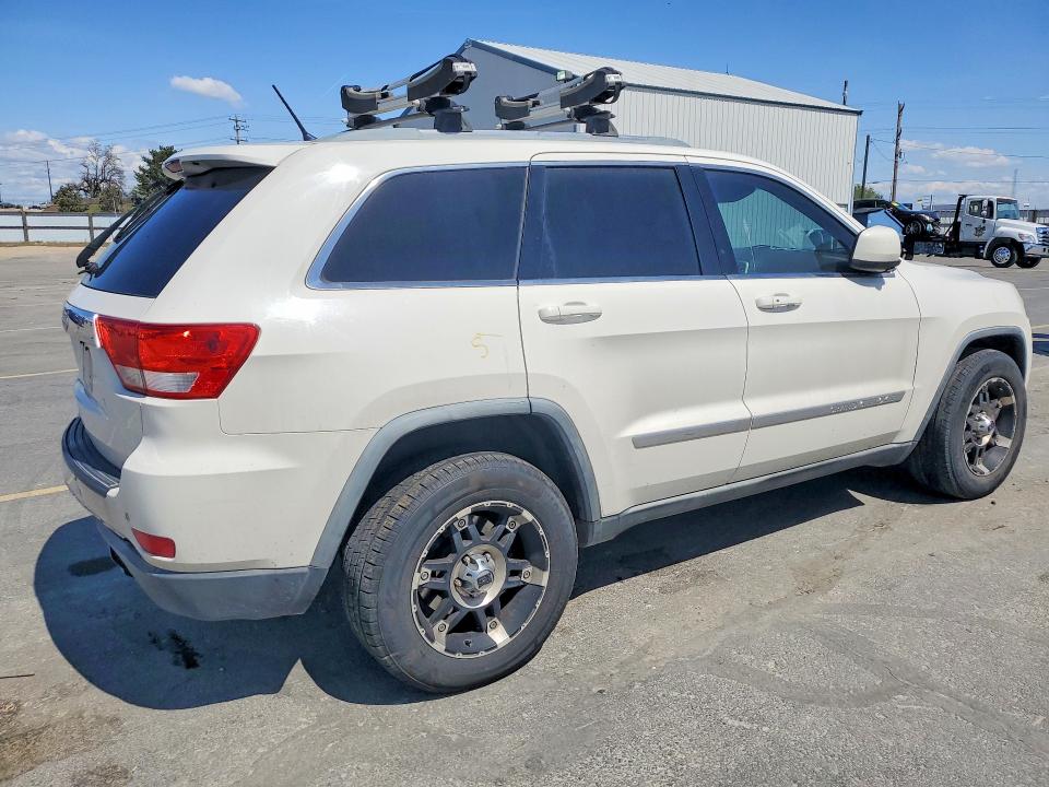 2011 Jeep Grand Cherokee მანქანა იყიდება აუქციონზე, vin: 1J4RR4GG5BC720221, აუქციონის ნომერი: 51679996
