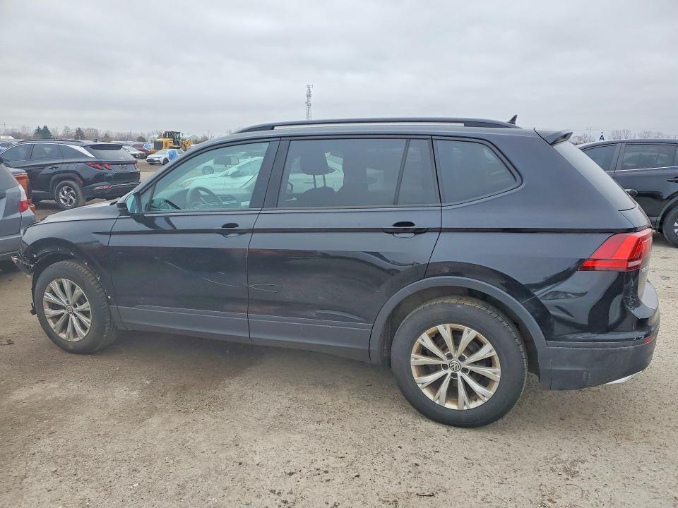 48402236 :رقم المزاد ، 3VV0B7AX9JM169951 vin ، 2018 Volkswagen Tiguan مزاد بيع