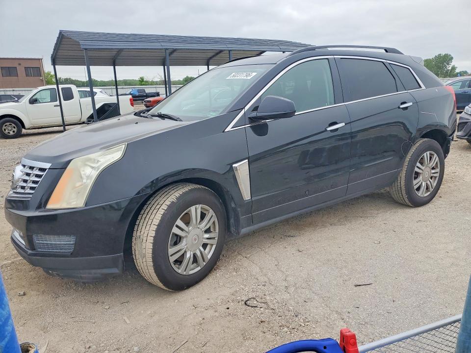 50231796 :رقم المزاد ، 3GYFNAE39FS562883 vin ، 2015 Cadillac Srx مزاد بيع