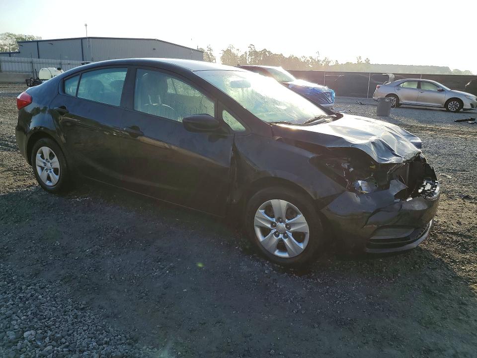 48474076 :رقم المزاد ، KNAFK4A66F5316526 vin ، 2015 Kia Forte مزاد بيع