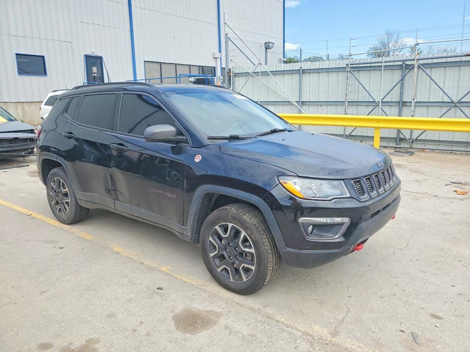 48962726 :رقم المزاد ، 3C4NJDDB0KT744869 vin ، 2019 Jeep Compass مزاد بيع