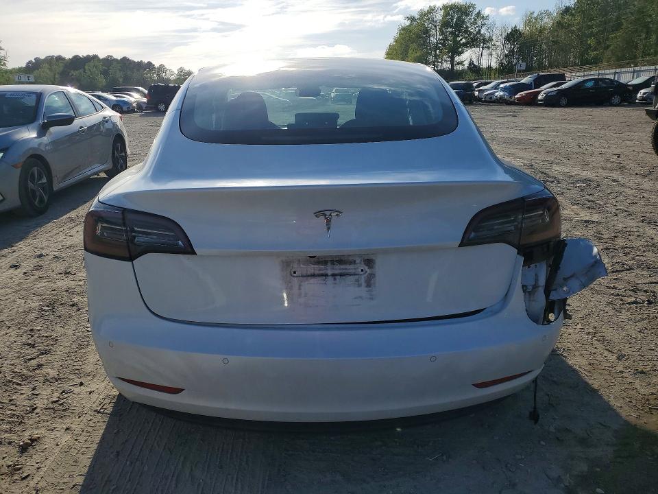 48762996 :رقم المزاد ، 5YJ3E1EA7MF866646 vin ، 2021 Tesla Model 3 مزاد بيع