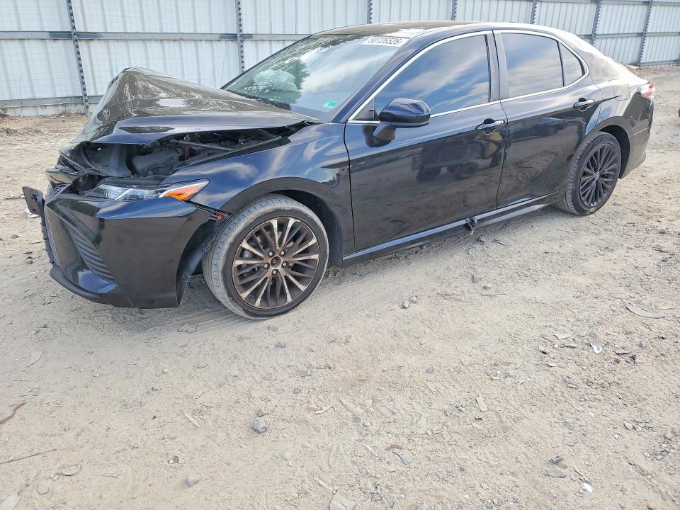 Auction sale of the 2019 Toyota Camry, vin: 4T1B11HK3KU734043, lot number: 50726526