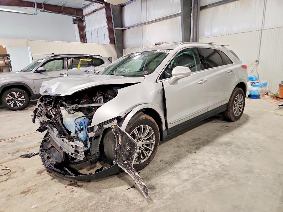 49332446 :رقم المزاد ، 1GYKNBRSXHZ183144 vin ، 2017 Cadillac Xt5 مزاد بيع