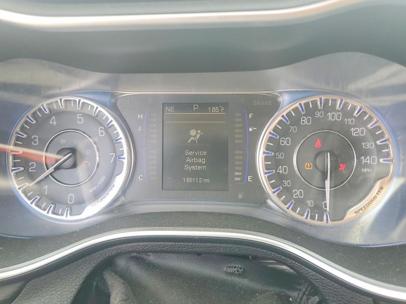 2015 Chrysler 200 მანქანა იყიდება აუქციონზე, vin: 1C3CCCAB7FN576609, აუქციონის ნომერი: 49285126