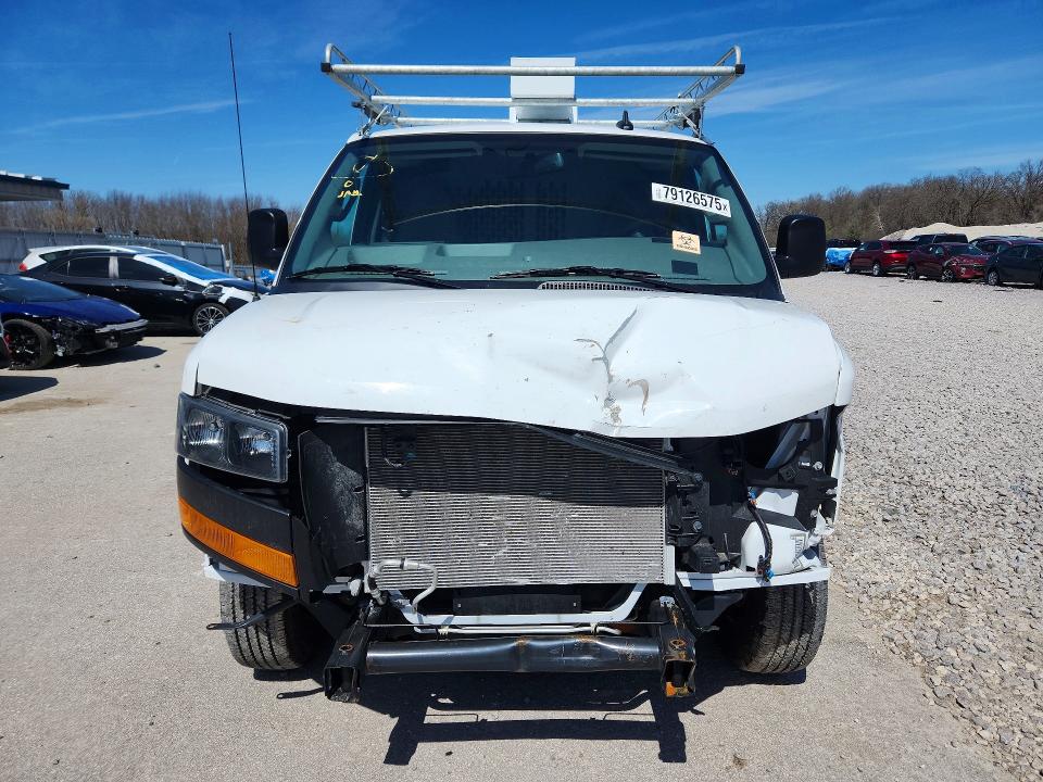 79126575 :رقم المزاد ، 1GTW7AF77S1169669 vin ، 2025 Gmc Savana مزاد بيع