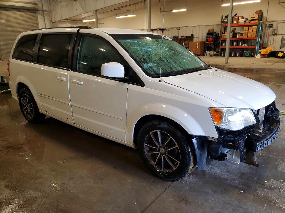 2015 Dodge Grand Caravan მანქანა იყიდება აუქციონზე, vin: 2C4RDGCG9FR556156, აუქციონის ნომერი: 48469096