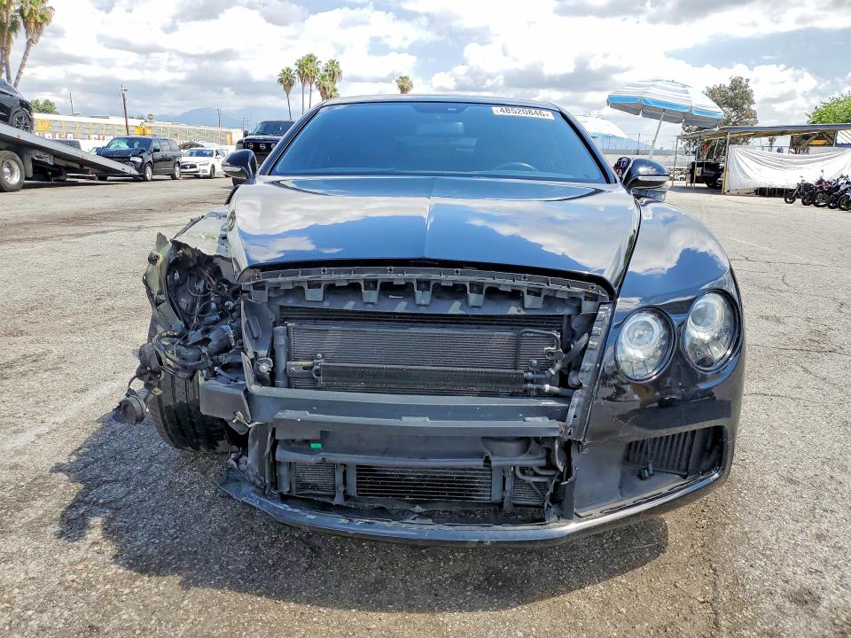 Продажа на аукционе авто 2018 Bently Flying Spur, vin: SCBEJ9ZA9JC067038, номер лота: 48520846