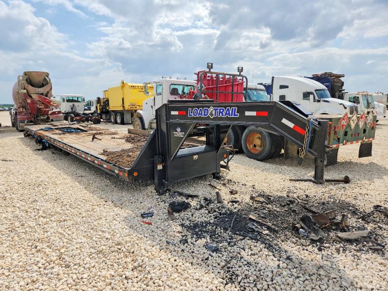 48696036 :رقم المزاد ، 4ZEGP402XP1285518 vin ، 2023 Load Trail Flatbed Trailer مزاد بيع