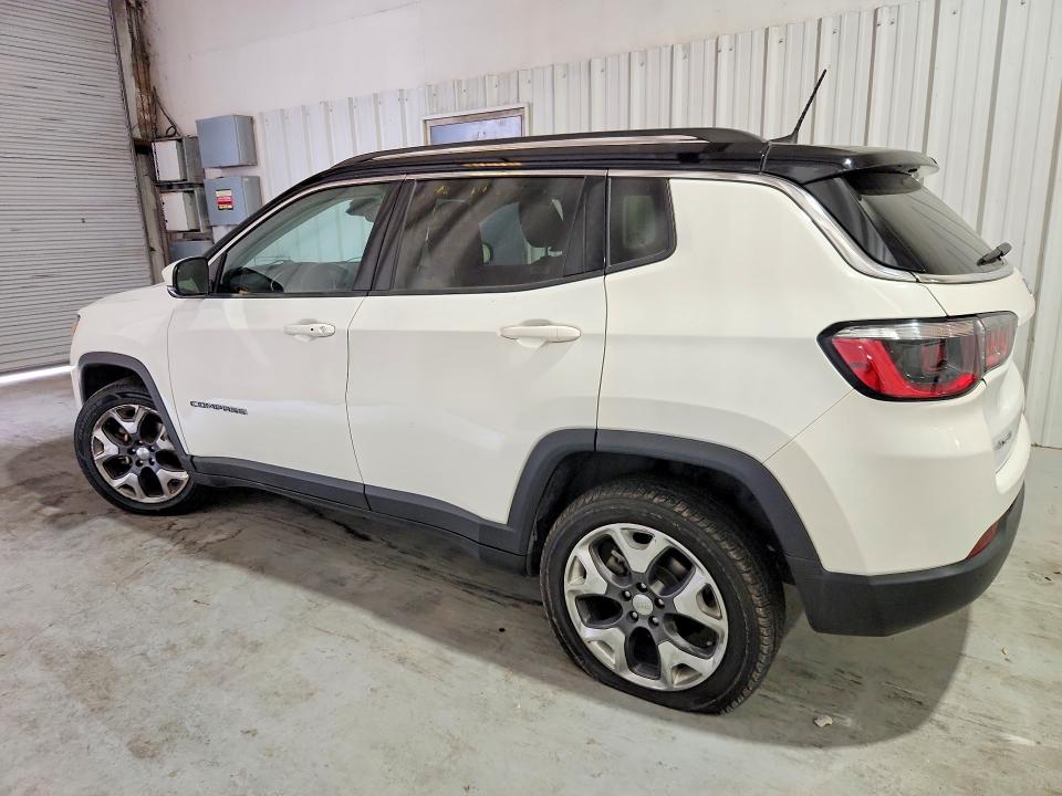 48694066 :رقم المزاد ، 3C4NJDCB8MT586155 vin ، 2021 Jeep Compass مزاد بيع