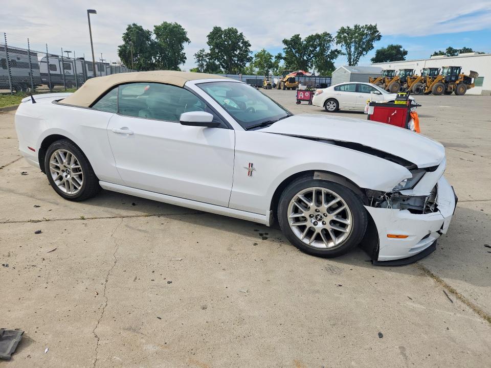 Продаж на аукціоні авто 2014 Ford Mustang, vin: 1ZVBP8EMXE5278684, номер лоту: 49035116