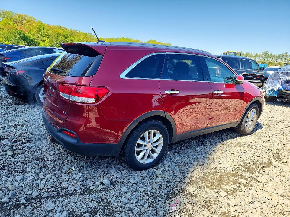 2017 Kia Sorento მანქანა იყიდება აუქციონზე, vin: 5XYPGDA5XHG248015, აუქციონის ნომერი: 51520166