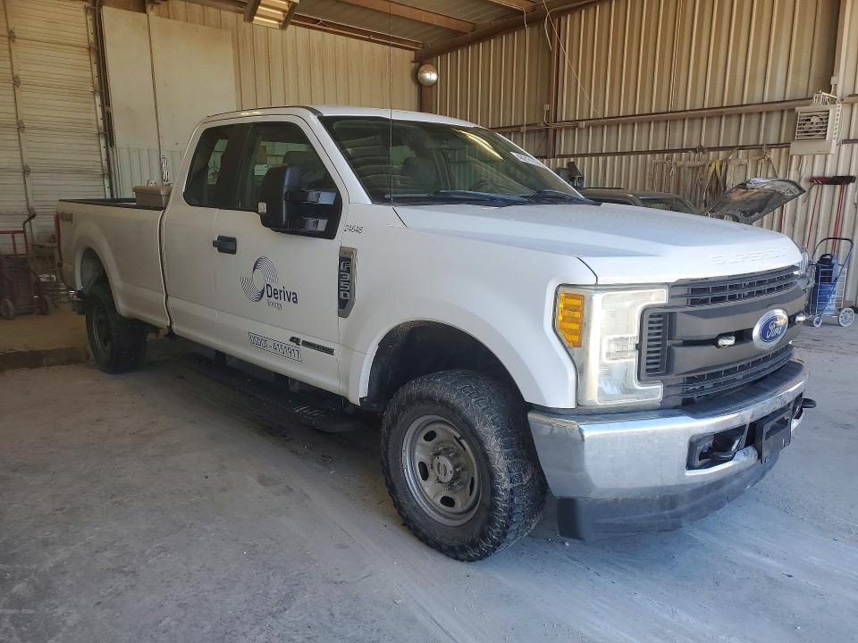 Продажа на аукционе авто 2017 Ford F350, vin: 1FT8X3BT6HEB22870, номер лота: 48216106