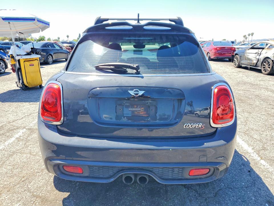 Aukcja sprzedaży 2016 Mini Cooper, vin: WMWXU3C53G2D29172, numer aukcji: 49588006