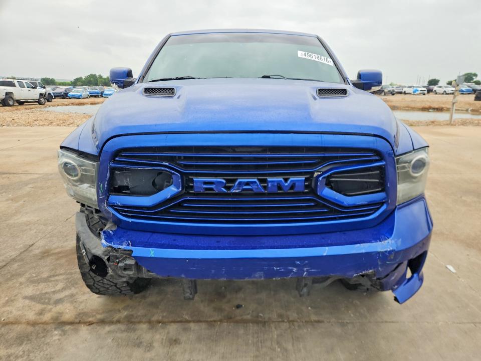 49618616 :رقم المزاد ، 1C6RR7MT3JS172157 vin ، 2018 Ram 1500 مزاد بيع