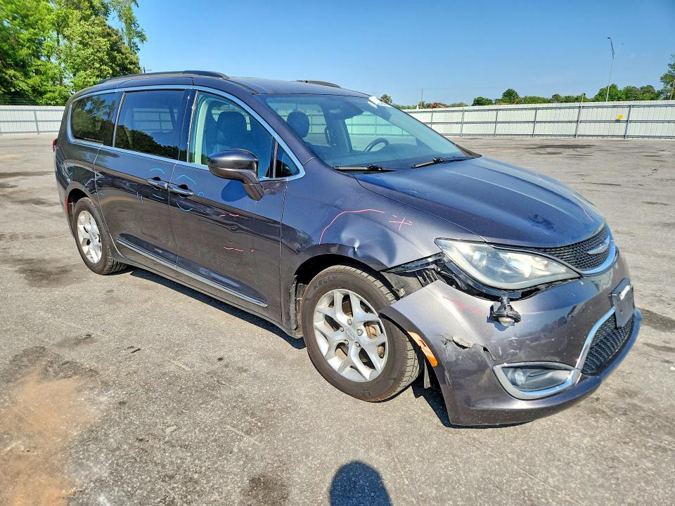 Продаж на аукціоні авто 2017 Chrysler Pacifica, vin: 2C4RC1BG5HR725707, номер лоту: 51008456