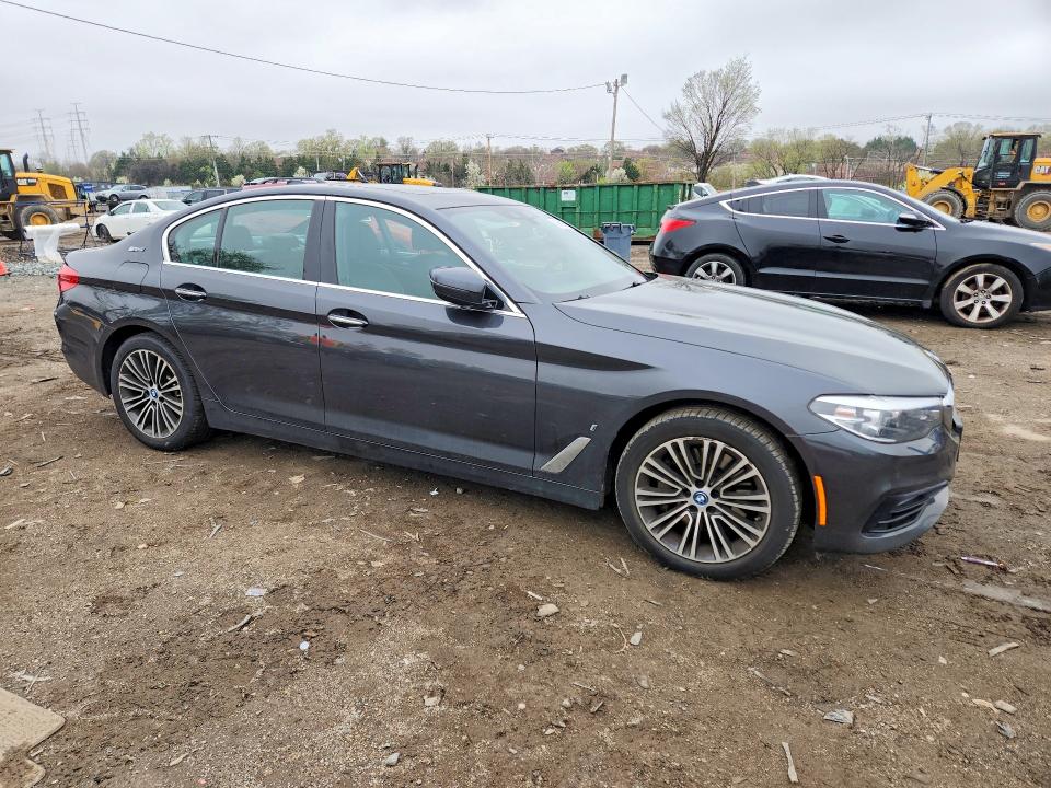 48652916 :رقم المزاد ، WBAJB1C58JB084065 vin ، 2018 Bmw 530xe مزاد بيع