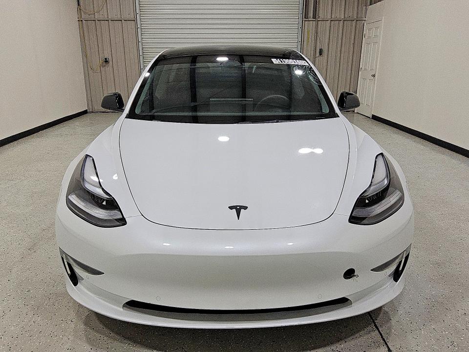 41900146 :رقم المزاد ، 5YJ3E1EA6MF099565 vin ، 2021 Tesla Model 3 مزاد بيع