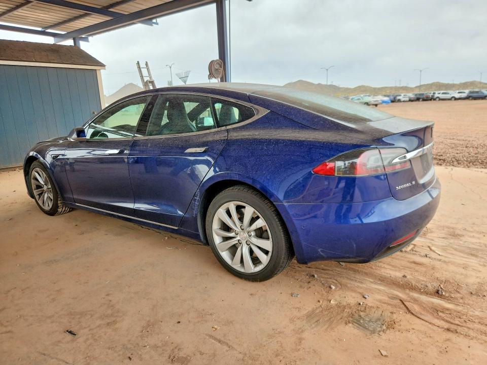 48472876 :رقم المزاد ، 5YJSA1E14HF189536 vin ، 2017 Tesla Model S مزاد بيع