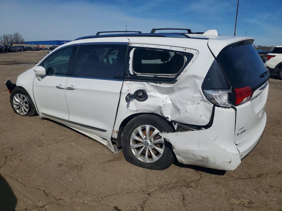 51414176 :رقم المزاد ، 2C4RC1BG3KR539803 vin ، 2019 Chrysler Pacifica مزاد بيع