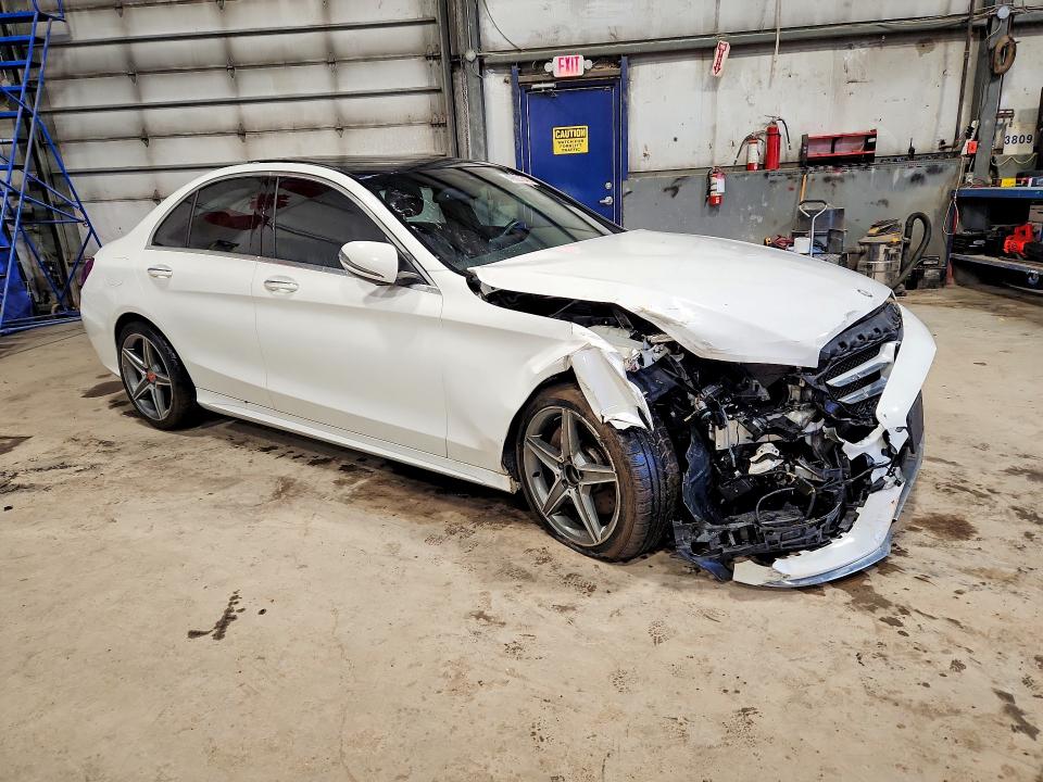 2016 Mercedes-benz C მანქანა იყიდება აუქციონზე, vin: 55SWF4KB0GU099122, აუქციონის ნომერი: 49627346